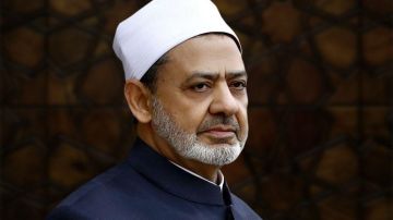 ذكرى ميلاد شيخ الأزهر الـ80.. محطات في حياة الإمام المجدد رمز الوسطية والسلام