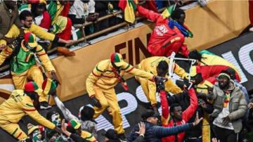 شاهد صدى البلد يوثق اشتباكات جماهير السنغال مع الأمن المغربي في نهائي أمم أفريقيا