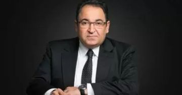 محمد علي خير يشارك ذكرياته الإنسانية والمهنية مع الراحل ياسر رزق