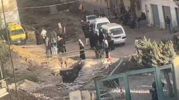 5 نعوش ورا بعض.. دفن جثامين الأم وأولادها الأربعة ضحايا تسرب الغاز بشبرا الخيمة 5 نعوش ورا بعض.. دفن جثامين الأم وأولادها الأربعة ضحايا تسرب الغاز بشبرا الخيمة