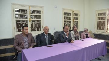 محافظ أسيوط يلتقي أهالي بني رافع .. ويؤكد: التواصل المباشر وحل المشكلات أولوية صور محافظ أسيوط يلتقي أهالي بني رافع .. ويؤكد: التواصل المباشر وحل المشكلات أولوية صور