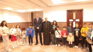 أخبار أسوان..تهنئة للأخوة الأقباط وتوزيع كروت وهدايا للأطفال بمناسبة عيدالميلادالمجيد أخبار أسوان..تهنئة للأخوة الأقباط وتوزيع كروت وهدايا للأطفال بمناسبة عيدالميلادالمجيد