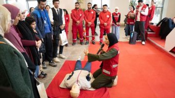 الهلال الأحمر يشارك في معرض القاهرة الدولي للكتاب 2026 بفعاليات ثقافية وتطوعية ومنتجات يدوية