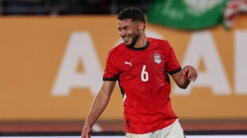 حقيقة عرض كريستال بالاس لضم ياسر إبراهيم من الأهلي.. الغندور يكشف