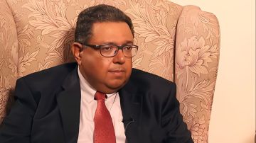 زياد بهاء الدين: تحسن المؤشرات الكلية للاقتصاد لم ينعكس على حياة الناس