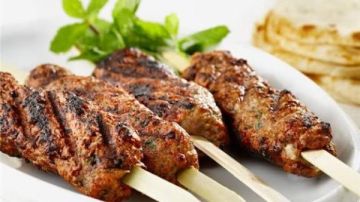 طريقة عمل كفتة الفراخ في الفرن بدون قلي.. وصفة صحية وشهية طريقة عمل كفتة الفراخ في الفرن بدون قلي.. وصفة صحية وشهية