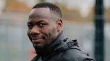 مدرب السنغال بابي ثياو: مواجهة مالي ليست حربا ونسعى لحسم الديربي رياضيا