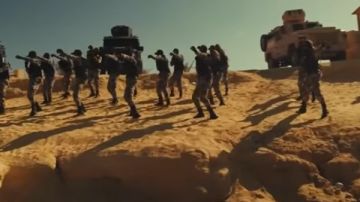 من وقائع حقيقية.. الرئيس السيسي يشاهد فيلما تسجيليا خلال عيد الشرطة