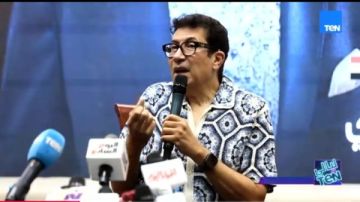 هاني رمزي:مشتاق للعودة إلى المسرح..ومهنة التمثيل لا تعترف بالكبير