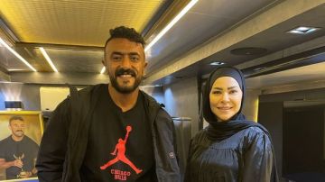 ألفت عمر مع أحمد العوضي في كواليس مسلسل علي كلاي رمضان 2026