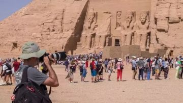 مصر تحقق رقم قياسي في رحلات الطيران العارض بنسبة 32 