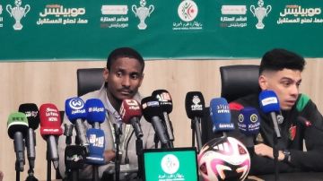 موكوينا: معجزة بنفيكا أمام ريال مدريد تمنحني الأمل في تأهل مولودية الجزائر موكوينا: معجزة بنفيكا أمام ريال مدريد تمنحني الأمل في تأهل مولودية الجزائر