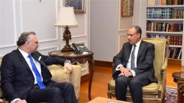 وزير الخارجية يستقبل كبير مستشاري الرئيس الأمريكي للشؤون العربية والأفريقية