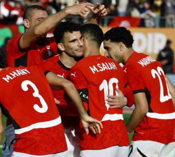 بعد خسارة كأس أمم إفريقيا.. محمد صلاح يقدم خدمة كبيرة لمنتخب مصر (فيديو) بعد خسارة كأس أمم إفريقيا.. محمد صلاح يقدم خدمة كبيرة لمنتخب مصر (فيديو)