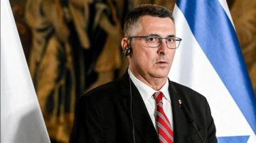 تفاصيل الزيارة المفاجئة لوزير الخارجية الإسرائيلي لـ أرض الصومال 