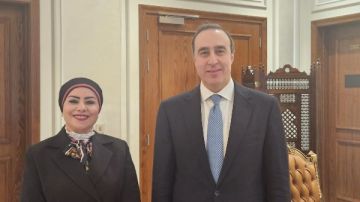 جيهان شاهين: تجديد ندب أحمد مناع أمينا عاما لمجلس النواب يعكس الثقة في خبرته جيهان شاهين: تجديد ندب أحمد مناع أمينا عاما لمجلس النواب يعكس الثقة في خبرته