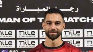 عمرو السولية يفوز بجائزة رجل مباراة سيراميكا كليوباترا والاتحاد السكندري عمرو السولية يفوز بجائزة رجل مباراة سيراميكا كليوباترا والاتحاد السكندري