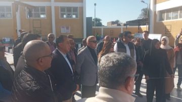 مدبولي يتفقد محطة رفع صرف صحي الرياينة بالأقصر مدبولي يتفقد محطة رفع صرف صحي الرياينة بالأقصر