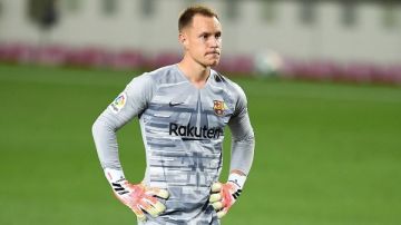 هل يطرق تير شتيجن أبواب العالمي؟ أخطاء الحراس تضع النصر في مأزق.. وبرشلونة يظهر كحل غير متوقع