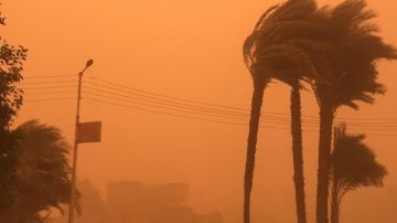 الأرصاد: استمرار الأمطار واضطراب الملاحة البحرية حتى الغد