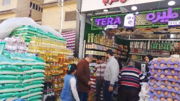 الدقهلية: بدء التشغيل التجريبي للمعرض الدائم للسلع بحي غرب المنصورة الدقهلية: بدء التشغيل التجريبي للمعرض الدائم للسلع بحي غرب المنصورة