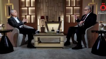 حسن عصفور يكشف كواليس أول لقاء مع ياسر عرفات وعلاقته بأبو مازن حسن عصفور يكشف كواليس أول لقاء مع ياسر عرفات وعلاقته بأبو مازن