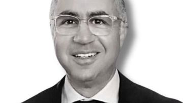 رئيس الوزراء يصدر قرارا بتعيين محمد الجوسقي رئيسا تنفيذيا لهيئة الاستثمار