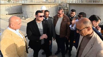 وزير الإسكان: نكثف أعمال رفع كفاءة محطة مياه الشيخ زايد استعدادا لفصل الصيف