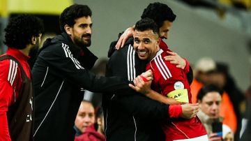 ثلاثة أسماء وقرار مصيري من الخطيب.. كيف يفكر الأهلي في صفقة المهاجم الجديد؟ ثلاثة أسماء وقرار مصيري من الخطيب.. كيف يفكر الأهلي في صفقة المهاجم الجديد؟