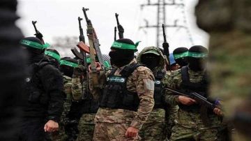 حماس تطالب بالضغط على الاحتلال لتسليم جثامين الشهداء الفلسطينيين المحتجزة لديه حماس تطالب بالضغط على الاحتلال لتسليم جثامين الشهداء الفلسطينيين المحتجزة لديه