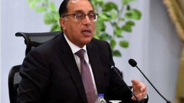 قرار ينتظره المصريون.. هل الخميس المقبل إجازة رسمية؟