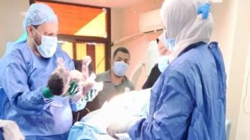 إنقاذ حياة أم وجنينها بعد نزيف حاد بالمخ في الشهر التاسع من الحمل بمستشفى جامعة أسيوط