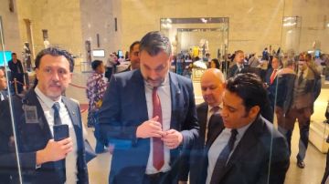 متحفا القومي للحضارة المصرية والمصري الكبير يستقبلان وزير خارجية البوسنة والهرسك متحفا القومي للحضارة المصرية والمصري الكبير يستقبلان وزير خارجية البوسنة والهرسك