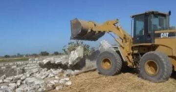 التصدي لـ19 حالة بناء مخالفة في حملات مكثفة بأحياء الإسكندرية التصدي لـ19 حالة بناء مخالفة في حملات مكثفة بأحياء الإسكندرية