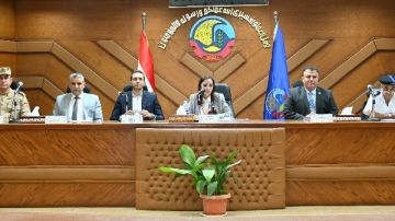 اليوم.. 300 لجنة تستقبل ناخبي البحيرة في انتخابات جولة الإعادة بـ 4 دوائر اليوم.. 300 لجنة تستقبل ناخبي البحيرة في انتخابات جولة الإعادة بـ 4 دوائر