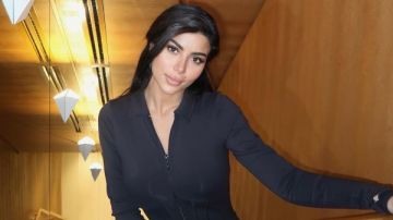 بسوت أسود.. كارولين عزمي تتألق في أحدث ظهور لها بسوت أسود.. كارولين عزمي تتألق في أحدث ظهور لها