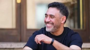 عمرو مصطفى يكشف عن سبب تنازله عن بشرة خير للجسمي عمرو مصطفى يكشف عن سبب تنازله عن بشرة خير للجسمي