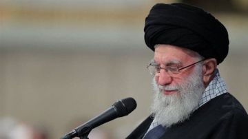 لجنة الأمن القومي الإيرانية: استهداف خامنئي سيؤدي إلى إعلان الجهاد