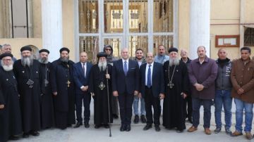 نائب محافظ الجيزة يزور مطرانية الأقباط الأرثوذكس للتهنئة بعيد الميلاد