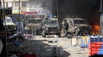 نابلس.. إصابات بالرصاص واختناق عشرات الفلسطينيين خلال اقتحام البلدة القديمة