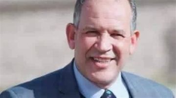 التعليم تحقق بواقعة سقوط تلميذ ابتدائي من لجنة الامتحان بأسيوط