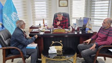 رئيس حي جنوب الغردقة يبحث شكاوى المواطنين خلال اللقاء الأسبوعي