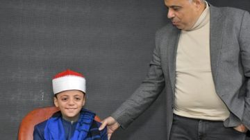 عبد الله عبد الموجود.. من دموع دولة التلاوة إلى عرش بورسعيد الدولية.. قصة طفل أبكى القلوب ويقترب من اللقب العالمي