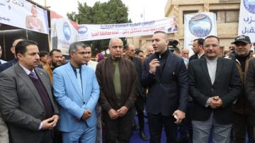 محافظ المنيا يتابع أعمال القافلة الطبية المجانية الشاملة لدعم القطاع الصحي