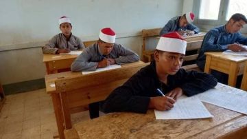 انطلاق امتحانات السادس الابتدائي والشهادة الإعدادية لطلاب الازهر بالجيزة الخميس المقبل انطلاق امتحانات السادس الابتدائي والشهادة الإعدادية لطلاب الازهر بالجيزة الخميس المقبل