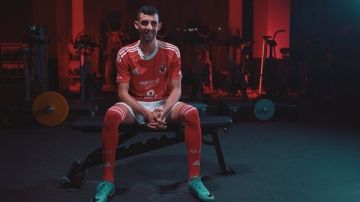 بنشرقي ساعدني.. تصريحات نارية لـ يوسف بلعمري صفقة الأهلي السوبر بنشرقي ساعدني.. تصريحات نارية لـ يوسف بلعمري صفقة الأهلي السوبر