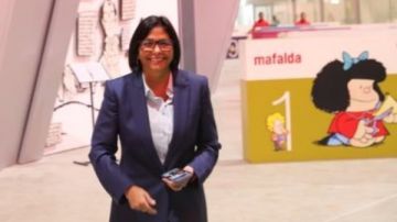 نائبة مادورو تحدث حسابها على إكس: نسير على خطى بوليفار وتشافيز