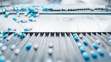 سرقوا مضاد حيوي بمليون و200 ألف جنيه.. نص التحقيقات بقضية الاستيلاء على أدوية التأمين الصحي انفراد