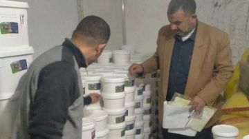 ضبط 38 طن منتجات غذائية مجهولة وبنزين مدعم في الشرقية