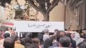 مأساة أم فقدت أولادها الثلاثة بسبب حريق غرفة بالدقهلية القصة الكاملة مأساة أم فقدت أولادها الثلاثة بسبب حريق غرفة بالدقهلية القصة الكاملة